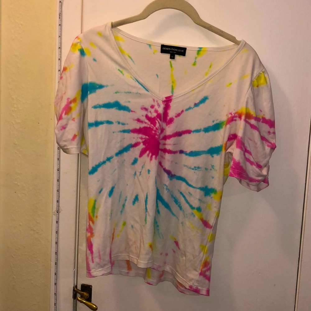 Tie Dye V-Neck Tee